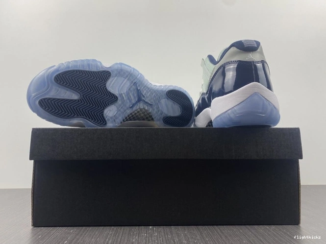 Georgetown Jordan 11 Air Retro 528895-007 Low 1115